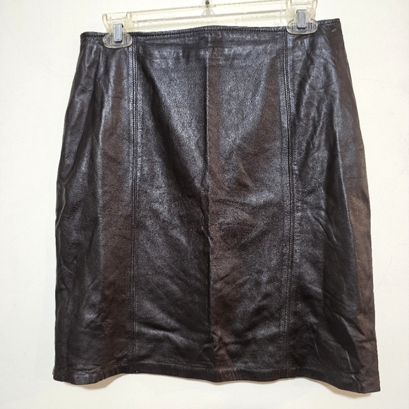 Vintage Buttery Soft 100% Leather Cache Mini Skirt - Size 12 - Picture 2 of 9